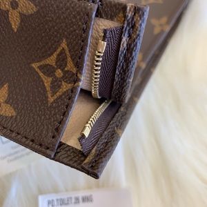Louis Vuitton toiletry 26 monogram BNIB